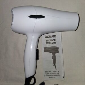 Conair 1875 Watt Compact Hair Dryer Secador Mediano Dual Voltage White
